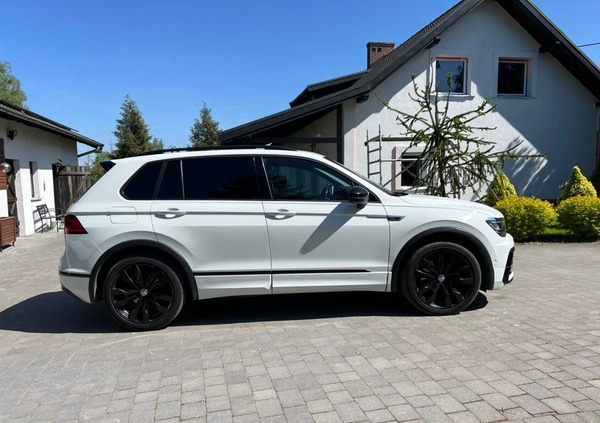 Volkswagen Tiguan cena 91000 przebieg: 239500, rok produkcji 2019 z Świętochłowice małe 326